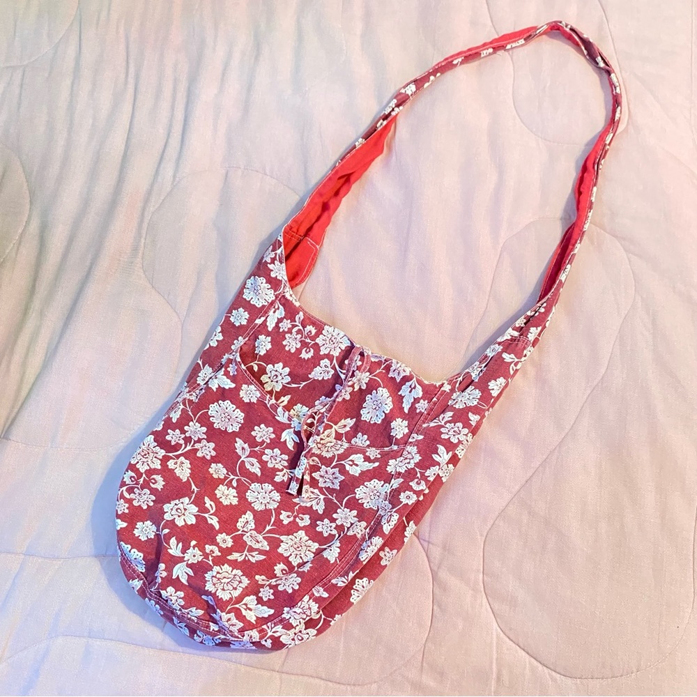 red with white flowers floral long tote bag EUC